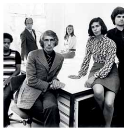 Total Design studio portrait featuring Wim Crouwel (front left), 1982 ©Total Design Photo: Paul Huf/MAI Courtesy Unit Editions